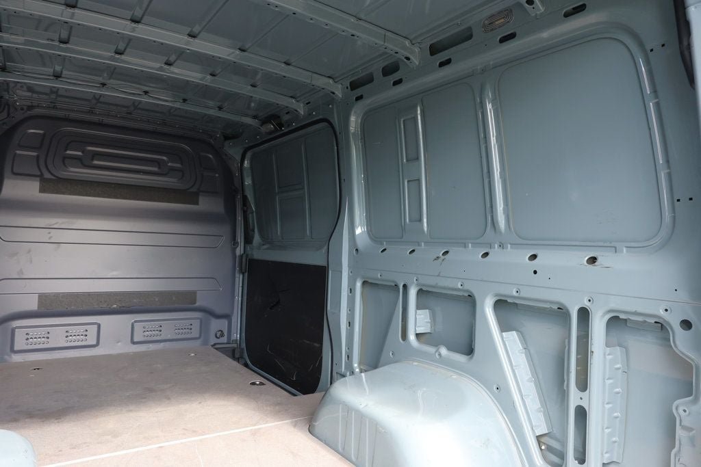 Used 2024 Mercedes-Benz Sprinter 3500 image 22