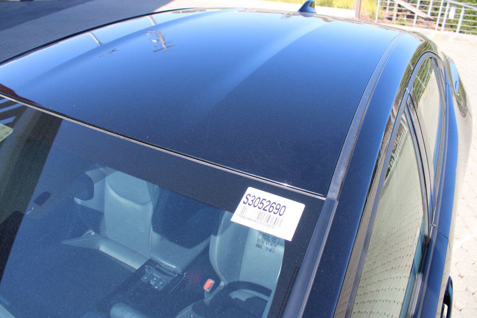 Used 2025 Toyota Prius XLE FWD image 11