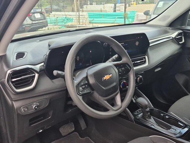 Used 2026 Chevrolet TrailBlazer LT FWD image 12