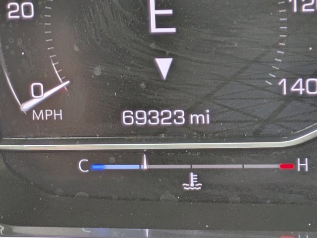 Used 2023 GMC Yukon SLT image 25