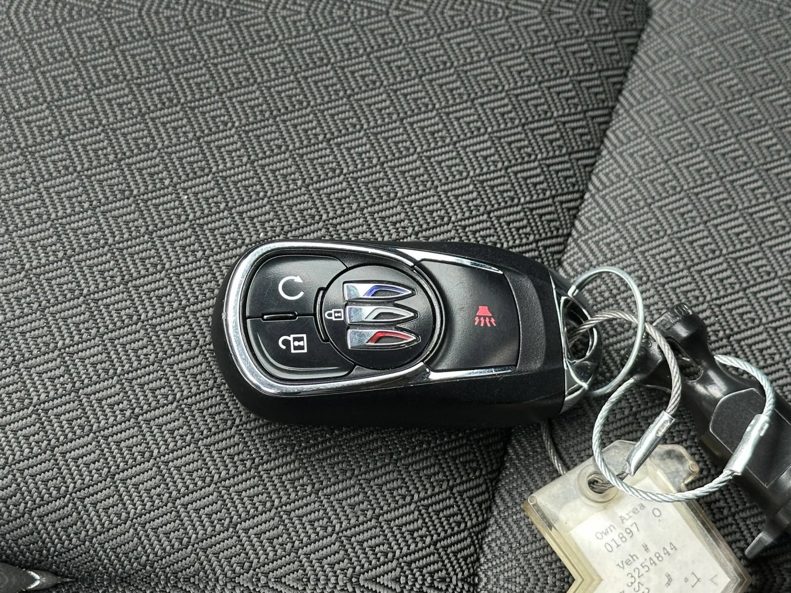 Used 2025 Buick Encore GX Preferred AWD/4WD image 22