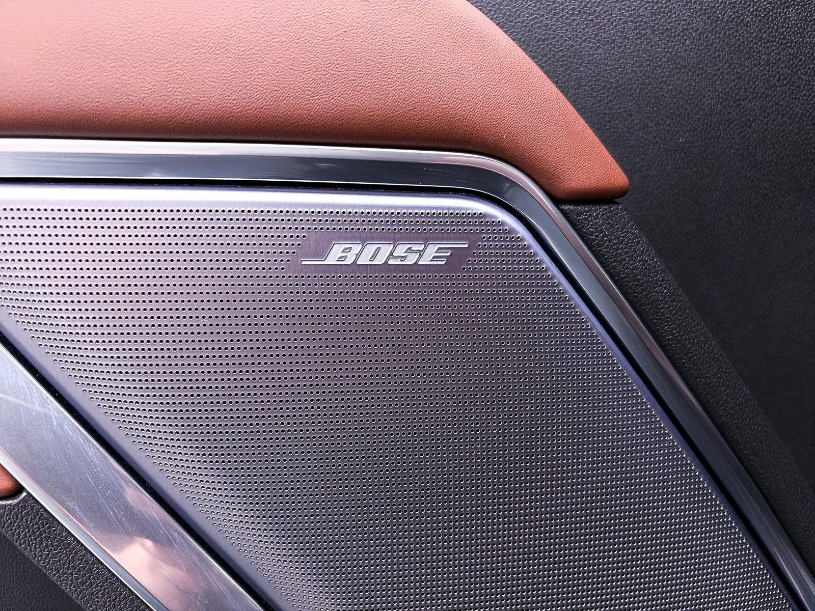 Used 2025 GMC Sierra 2500 Denali Ultimate image 6