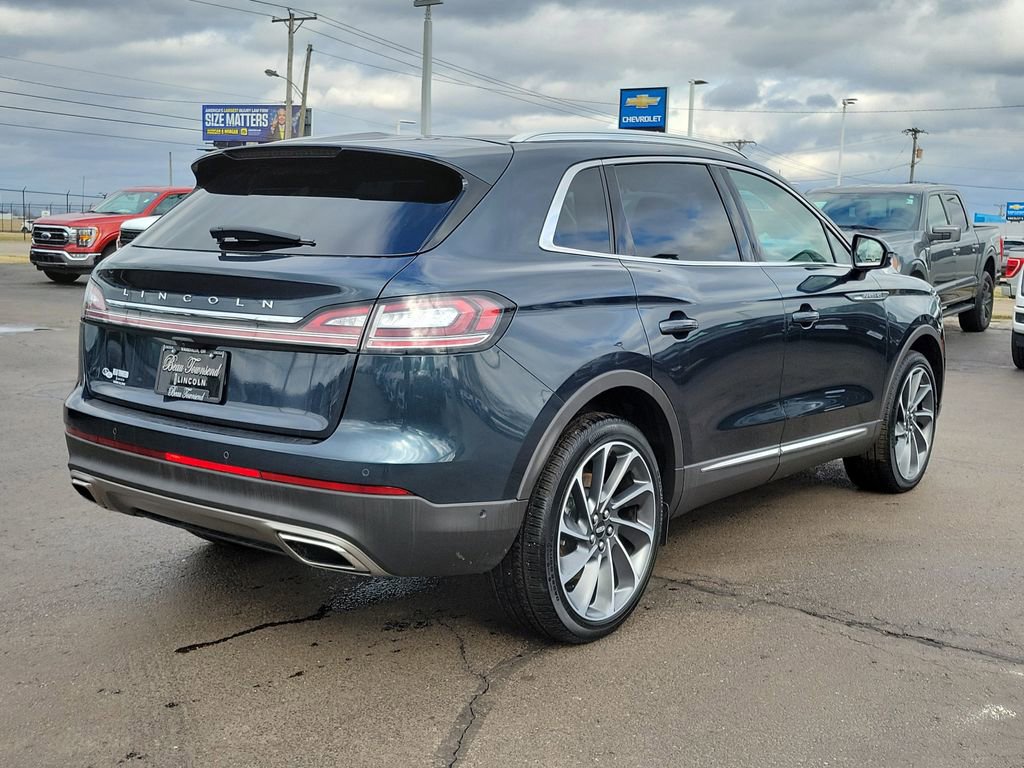 Certified 2023 Lincoln Nautilus Reserve w/ Equipment Group 202A image 4