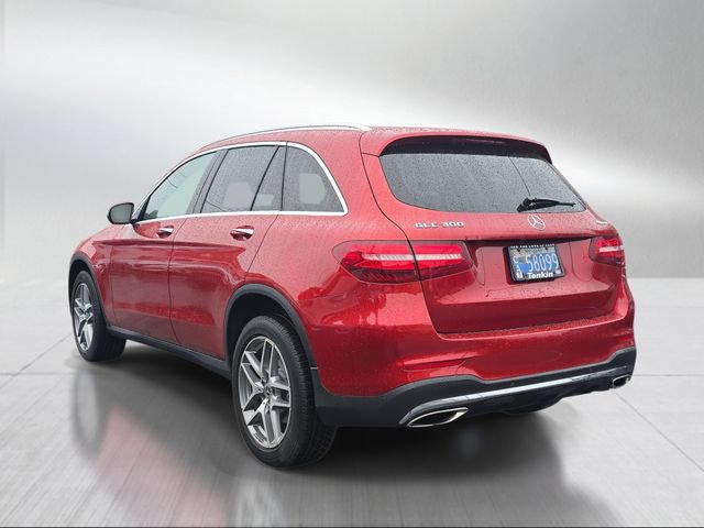 Used 2017 Mercedes-Benz GLC 300 4MATIC image 5