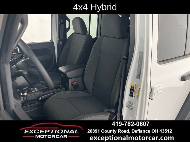 Used 2025 Jeep Wrangler Unlimited Sport S 4xe AWD/4WD image 33