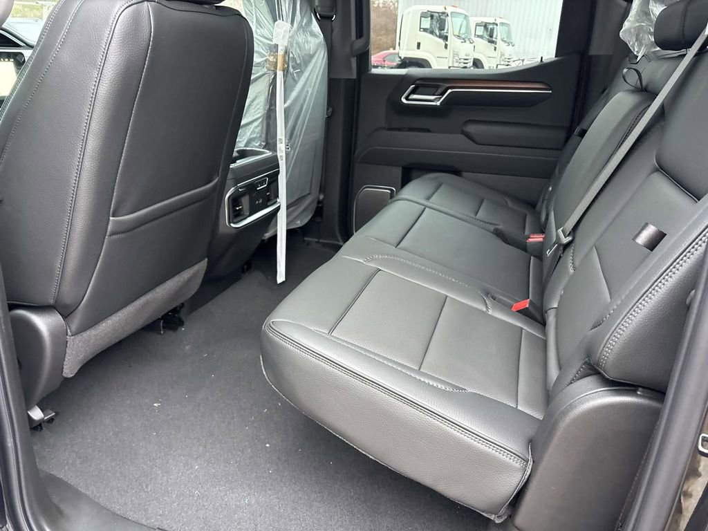 New 2026 GMC Sierra 1500 Denali w/ Denali Reserve Package image 4