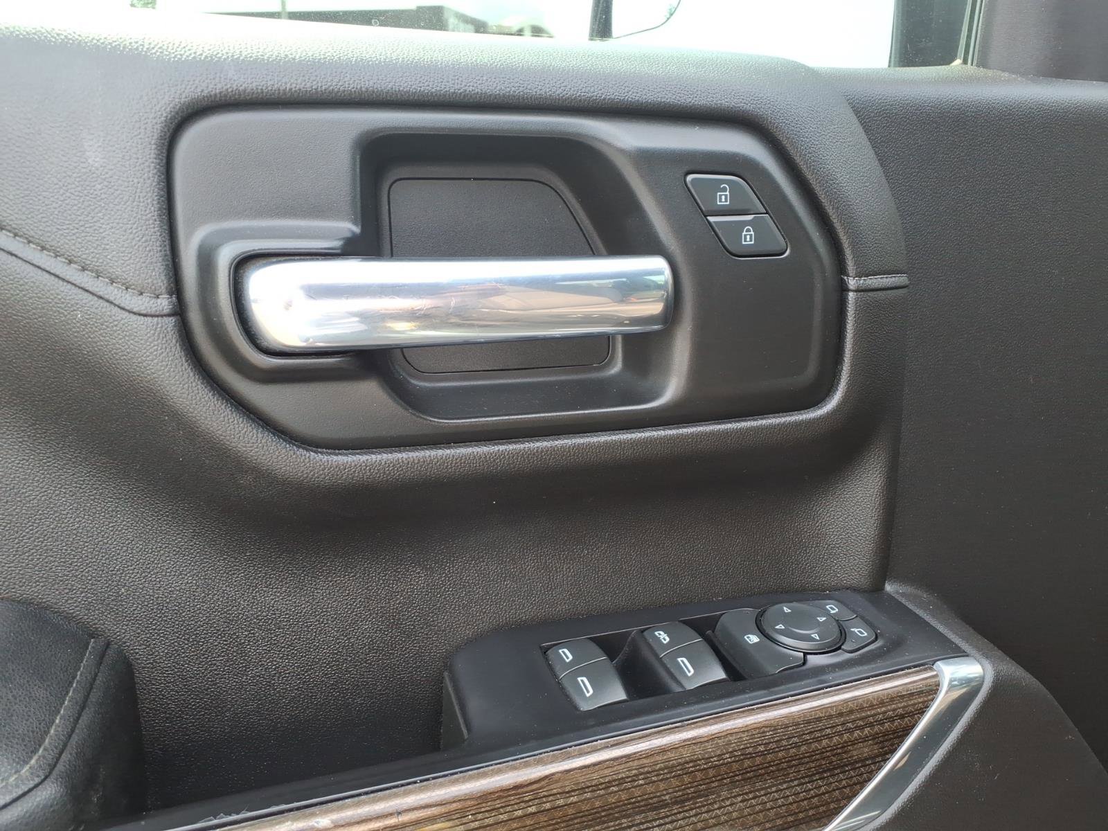 Used 2020 Chevrolet Silverado 1500 LT w/ All-Star Edition image 8