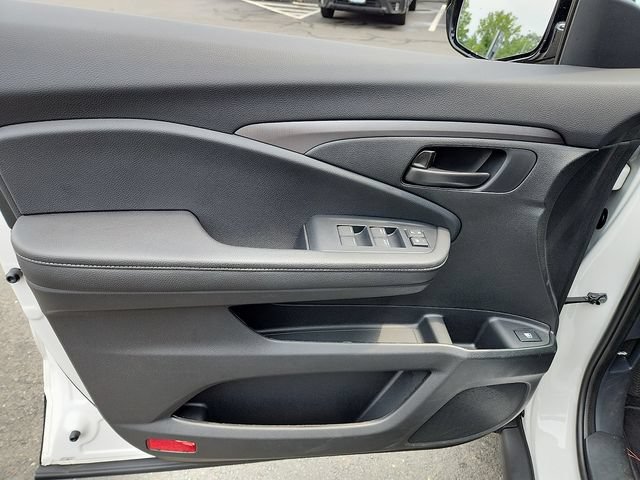 Used 2025 Honda Ridgeline Sport+ image 13