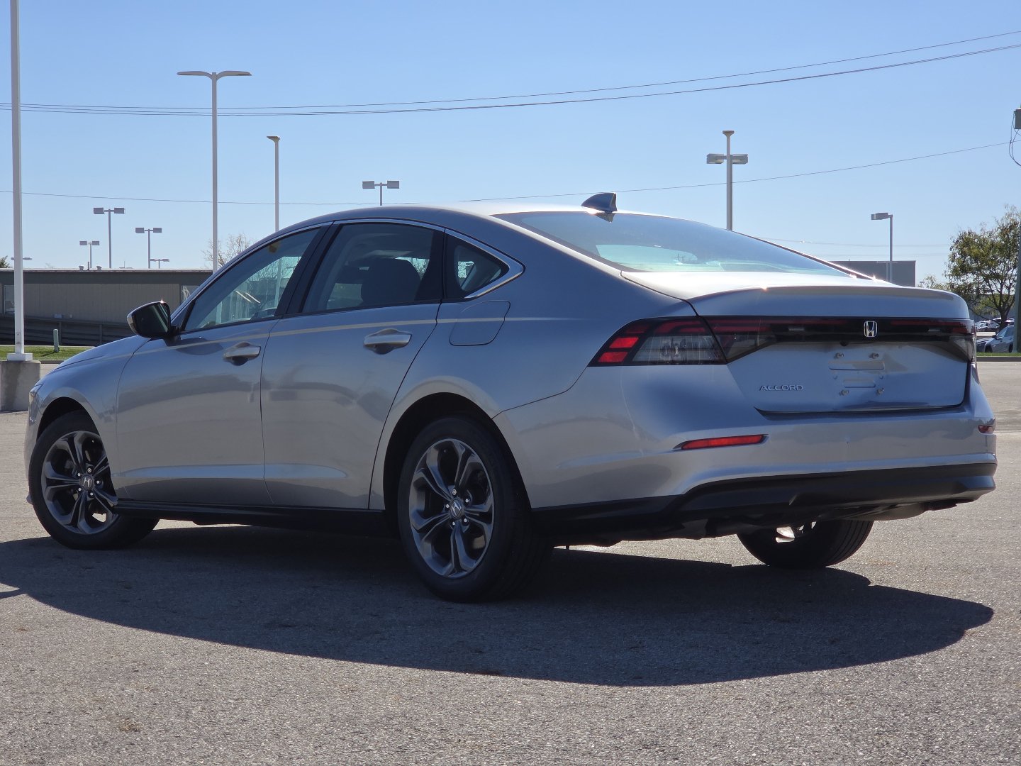 Used 2024 Honda Accord EX image 16
