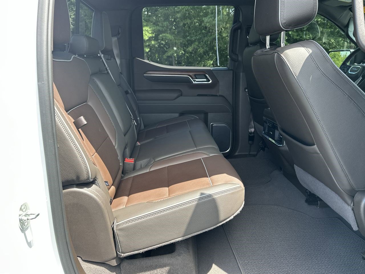 Certified 2023 GMC Sierra 1500 Denali w/ Denali Reserve Package image 28
