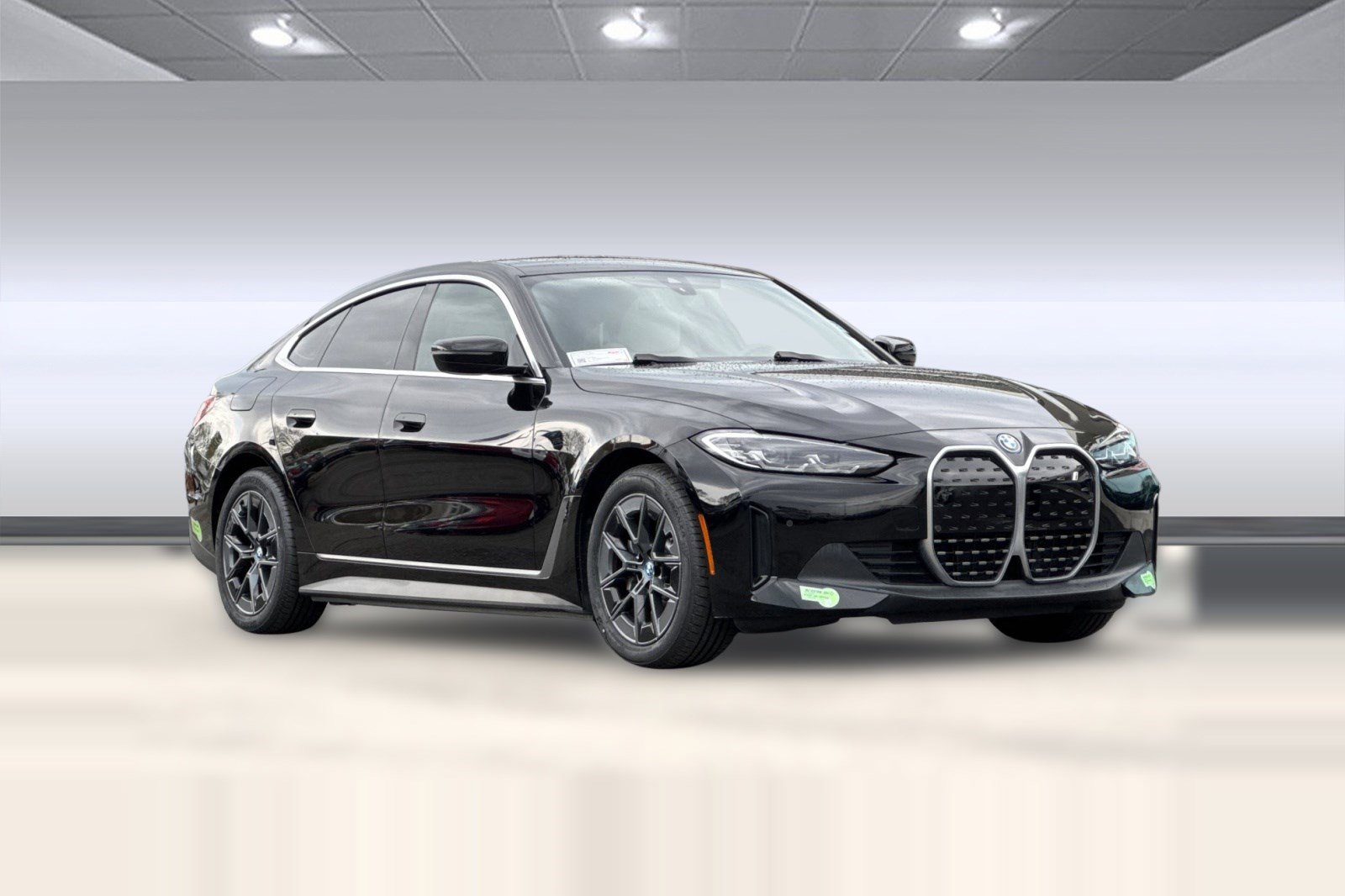 Certified 2023 BMW i4 eDrive35 w/ Premium Package image 6