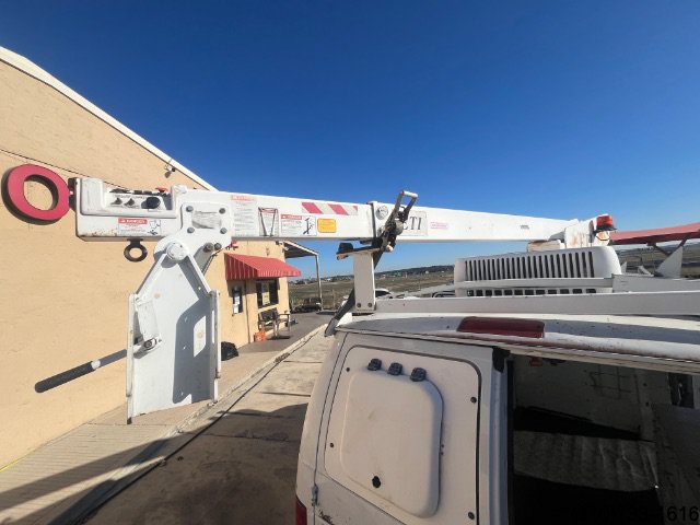 Used 2006 Ford E-350 and Econoline 350 Super Duty RWD image 26