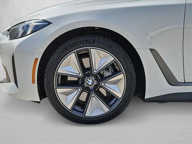 Used 2025 BMW i4 eDrive40 w/ Premium Package image 22