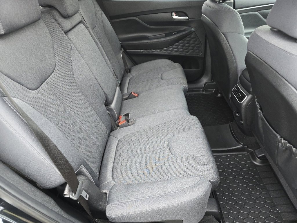 Used 2023 Hyundai Santa Fe SEL image 23