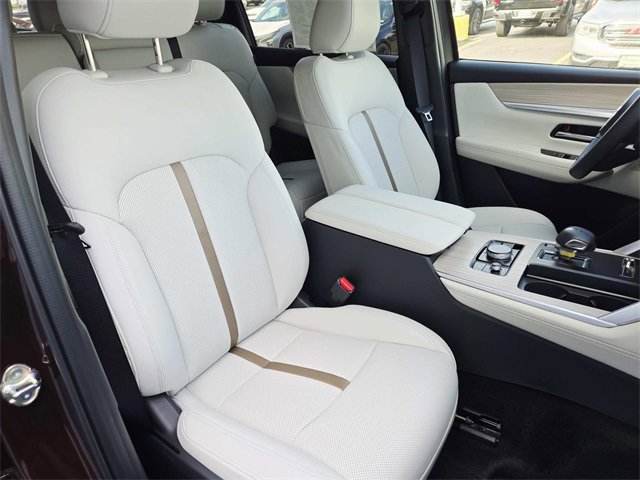 New 2026 MAZDA CX-90 3.3 Turbo w/ Premium Plus Pkg image 15