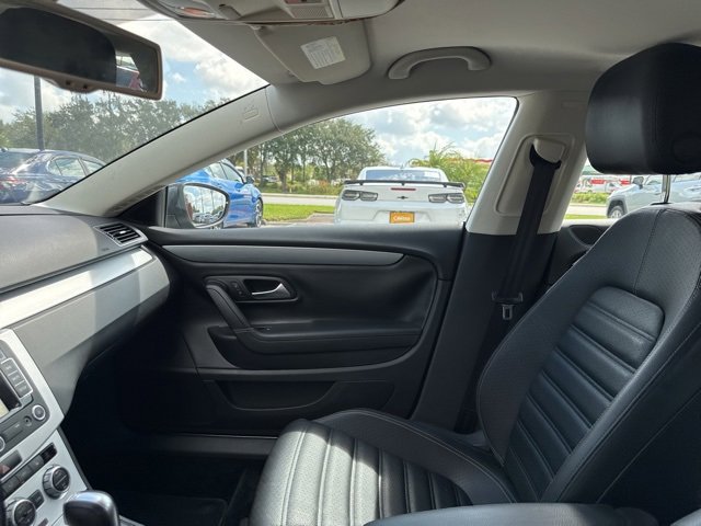 Used 2015 Volkswagen CC Sport image 25