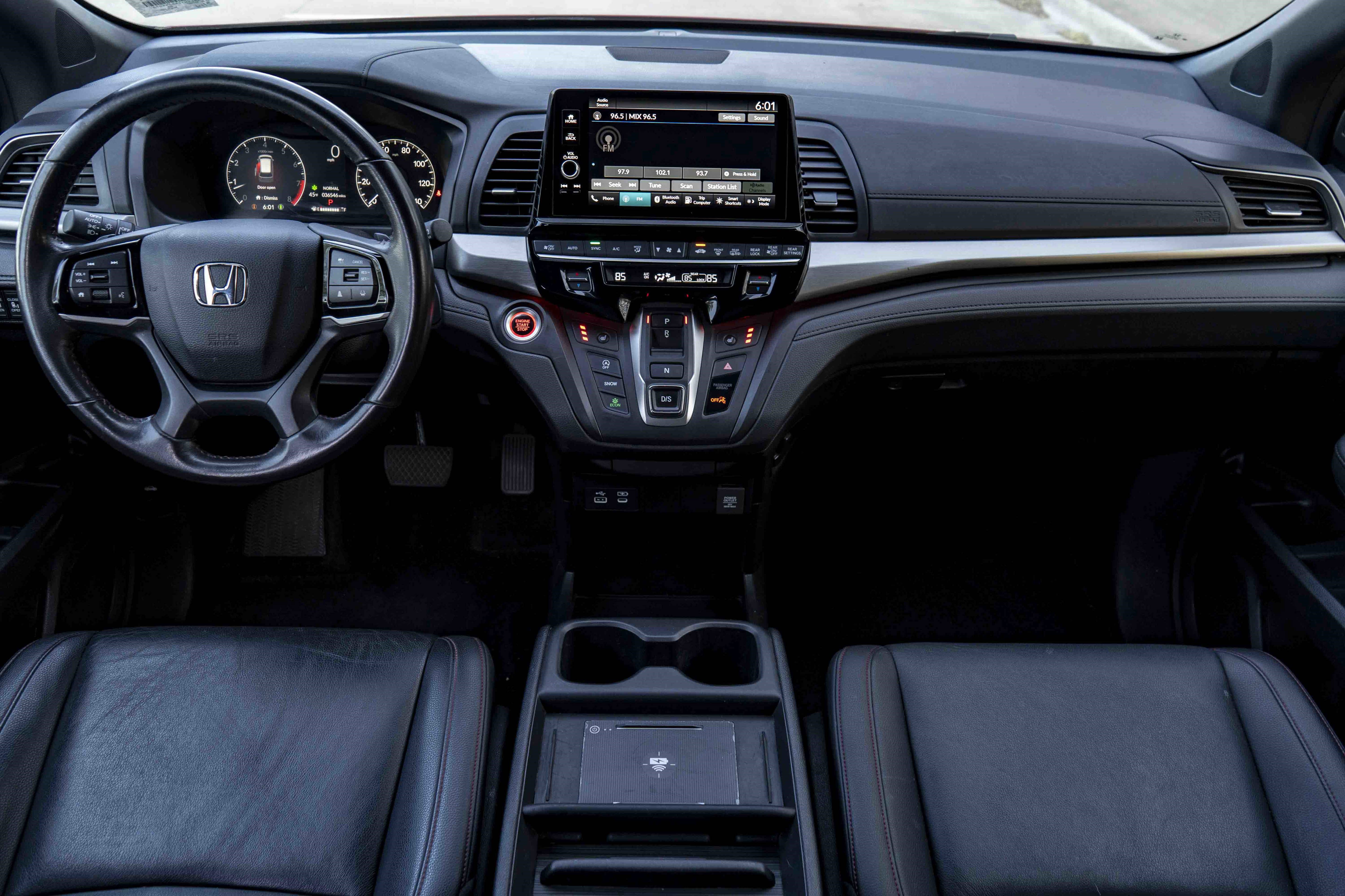 Used 2025 Honda Odyssey Sport-L image 27