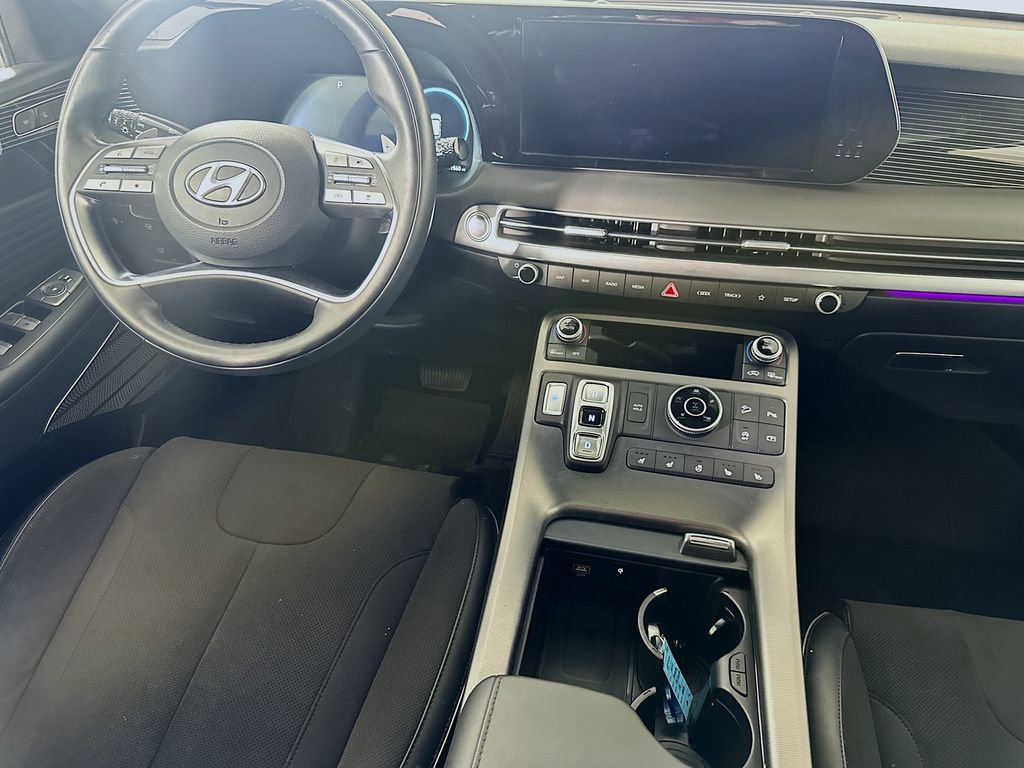 Used 2024 Hyundai Palisade Calligraphy image 18