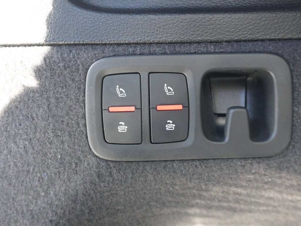 Used 2018 Audi Q7 3.0T Premium Plus w/ Premium Plus Package image 70