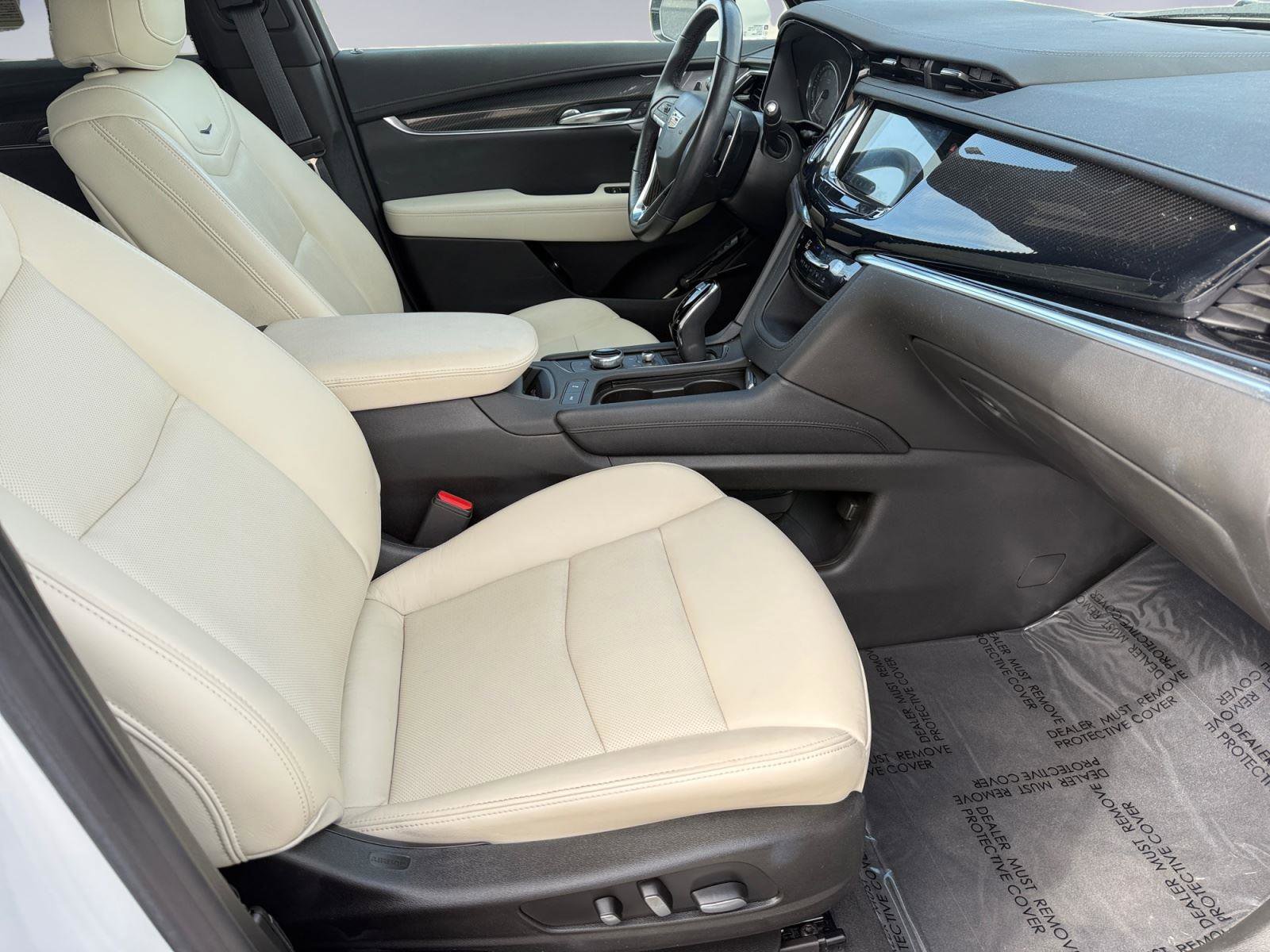 Certified 2024 Cadillac XT6 Sport w/ Technology Package AWD/4WD image 19