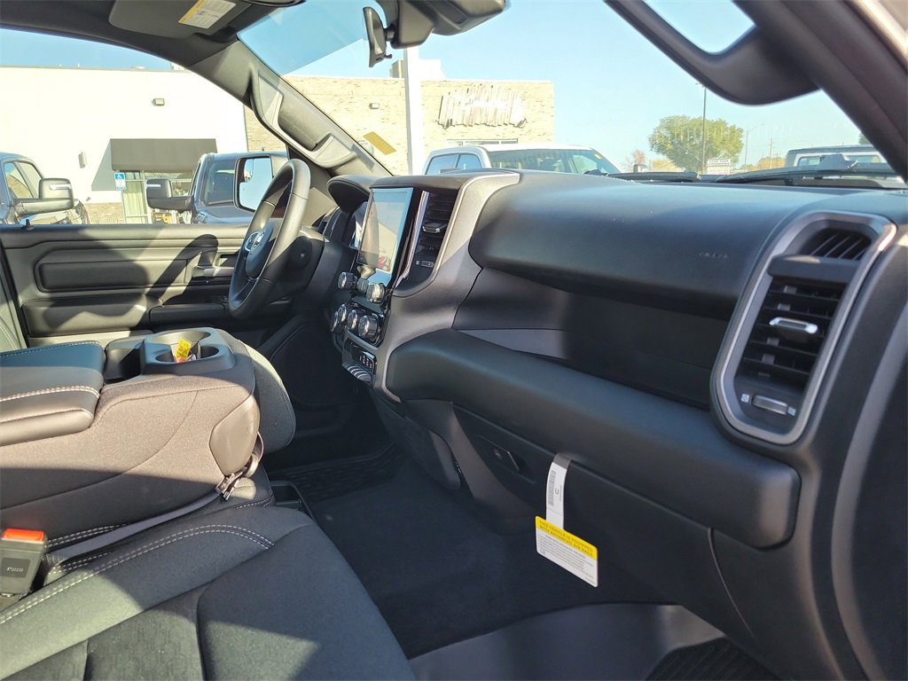 New 2026 RAM 1500 Classic Warlock image 29