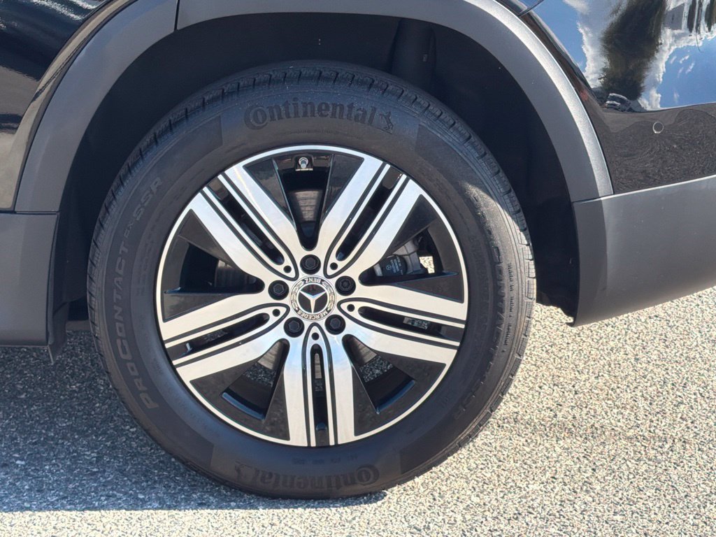 Certified 2024 Mercedes-Benz EQB 250+ image 17