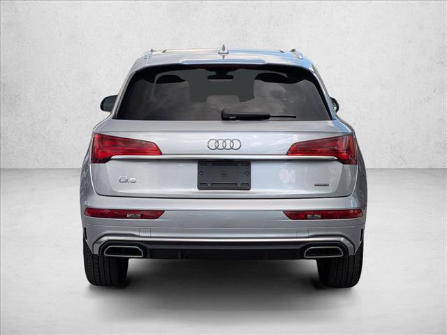 Certified 2023 Audi Q5 2.0T Premium w/ Convenience Package AWD/4WD image 7