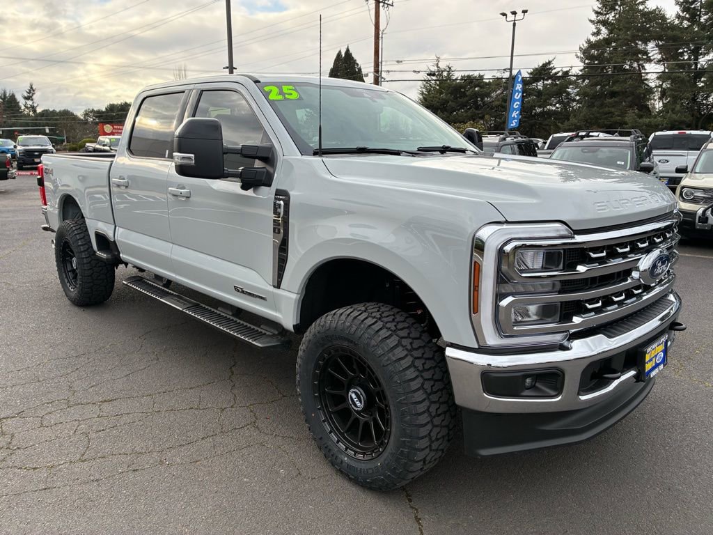 Used 2025 Ford F350 Lariat w/ Camper Package AWD/4WD image 1