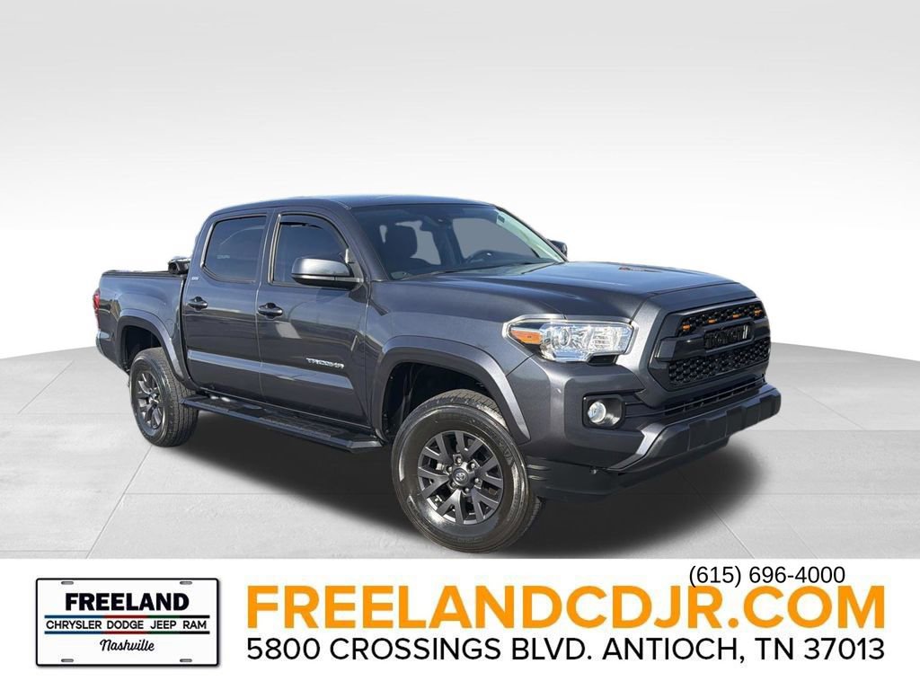 Used 2020 Toyota Tacoma SR5 AWD/4WD image 1