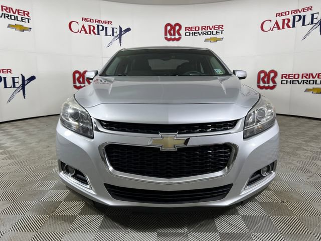 Used 2015 Chevrolet Malibu LT image 2