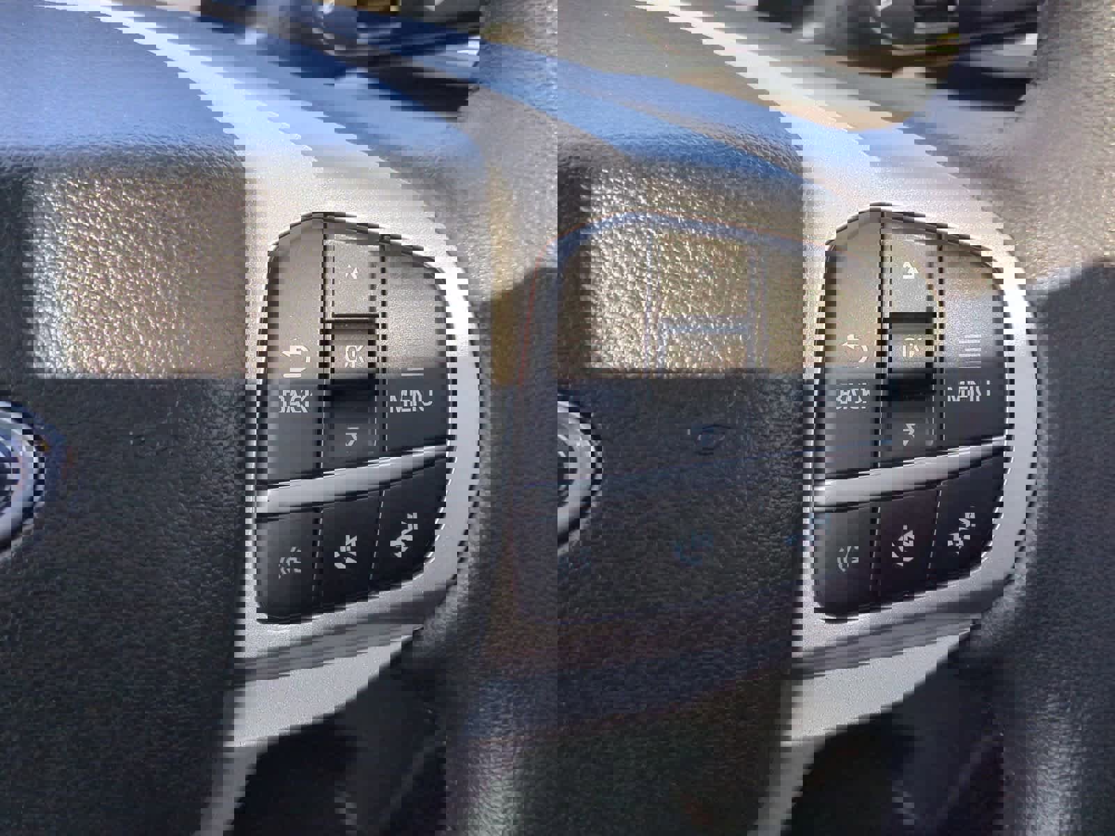 Used 2023 Ford Explorer XLT w/ Equipment Group 202A image 28