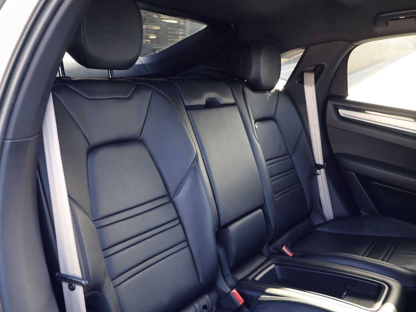 Certified 2023 Porsche Cayenne S AWD/4WD image 23