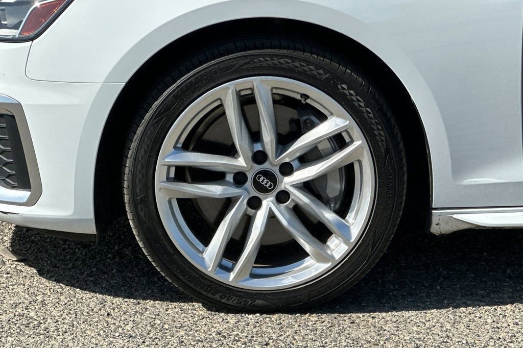 Used 2021 Audi A4 2.0T Premium Plus w/ Premium Plus Package AWD/4WD image 24