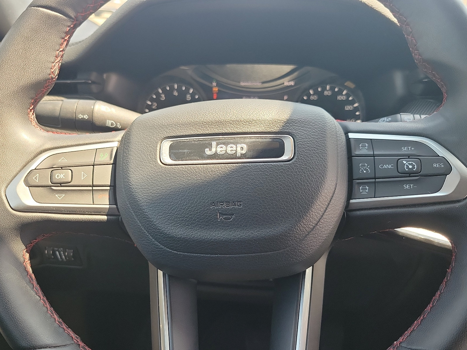 Used 2024 Jeep Compass Trailhawk AWD/4WD image 19