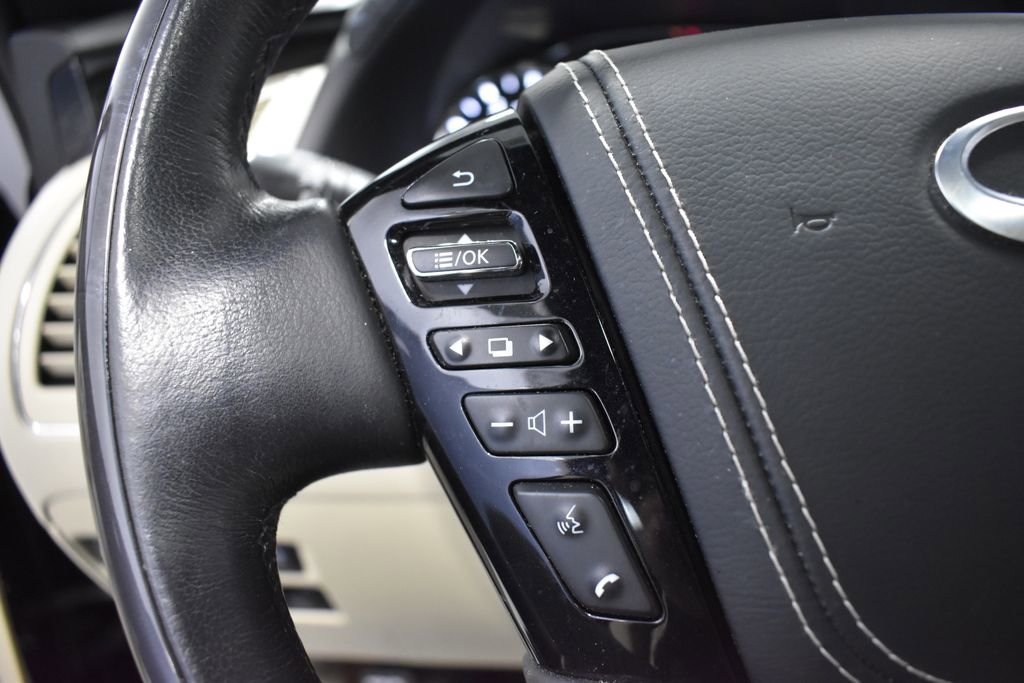 Used 2021 INFINITI QX80 Sensory w/ All-Season Package image 28