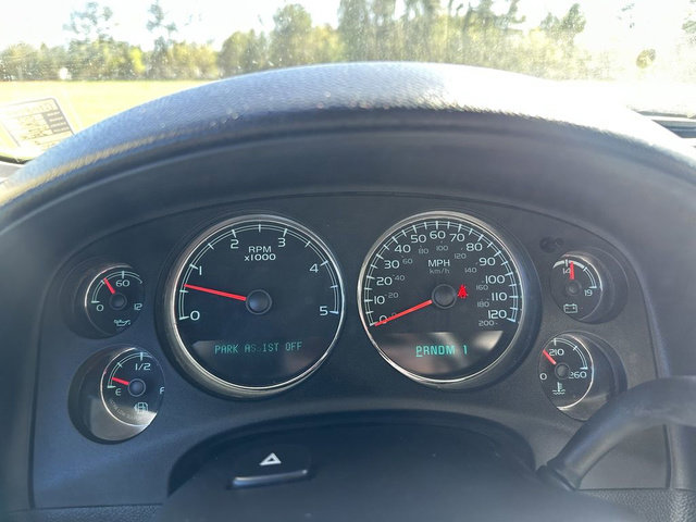 Used 2013 GMC Sierra 2500 Denali w/ Suspension Package, Off-Road image 15