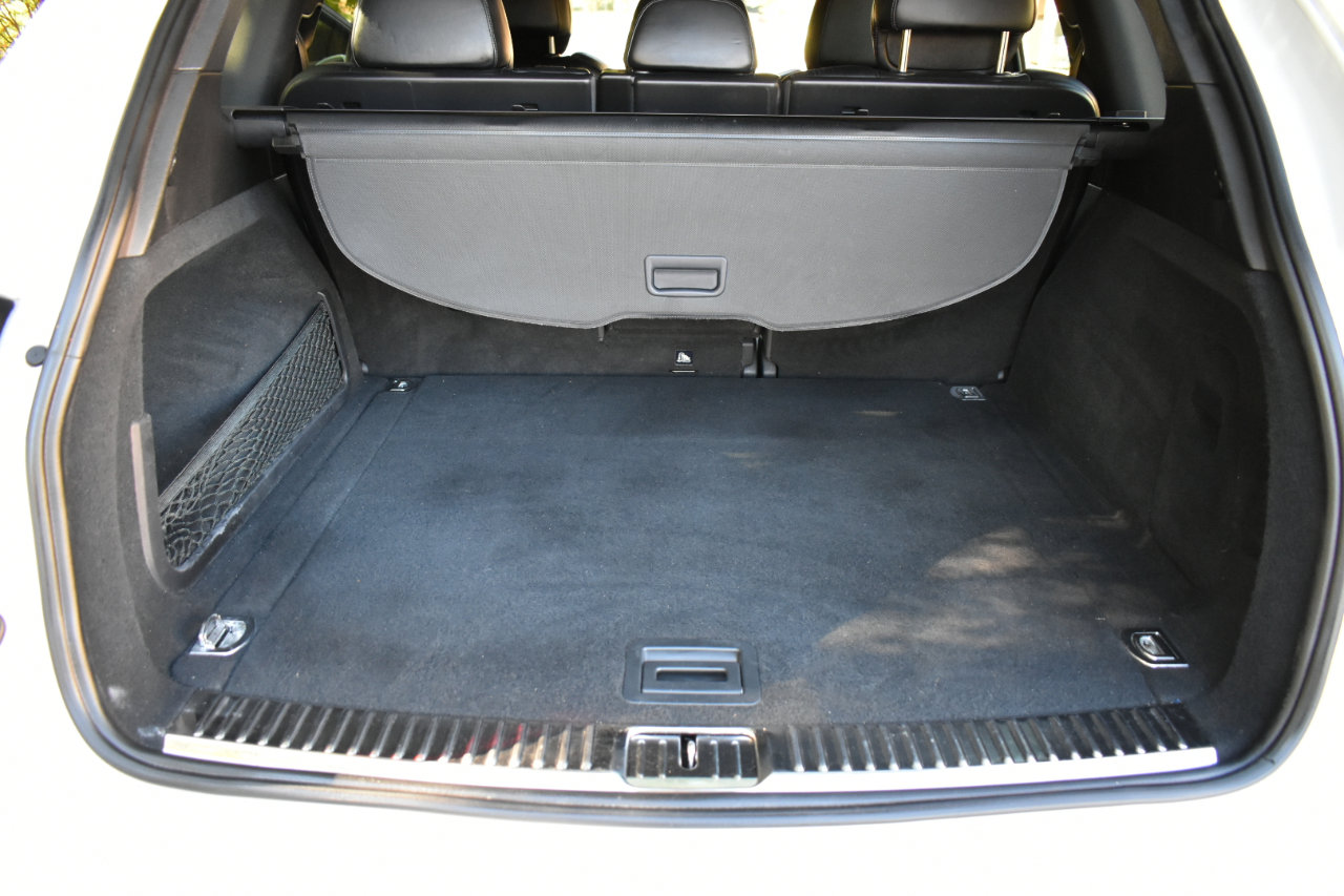 Used 2018 Porsche Cayenne Platinum Edition image 50