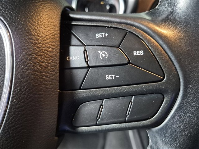 Used 2023 Dodge Challenger SXT image 22