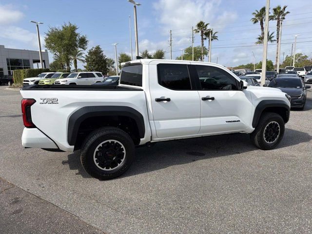 Certified 2024 Toyota Tacoma TRD Off-Road image 2