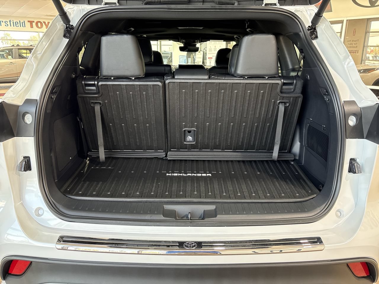 New 2026 Toyota Highlander XSE AWD/4WD image 26
