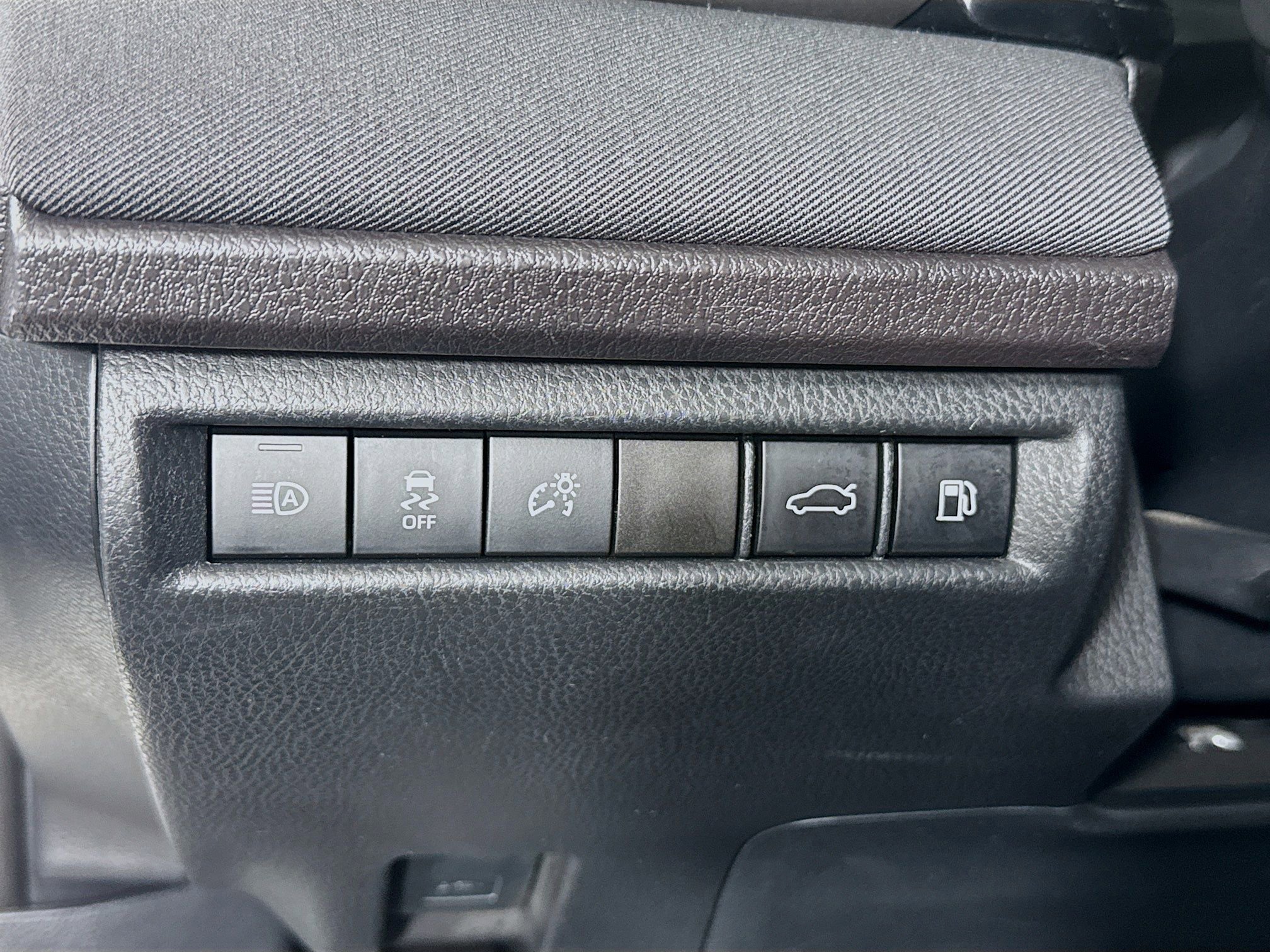 Certified 2025 Toyota Camry LE image 11