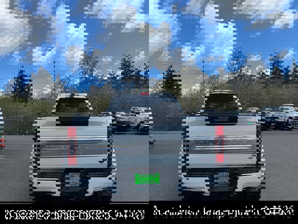 Used 2020 Ford F450 Platinum w/ Camper Package image 5