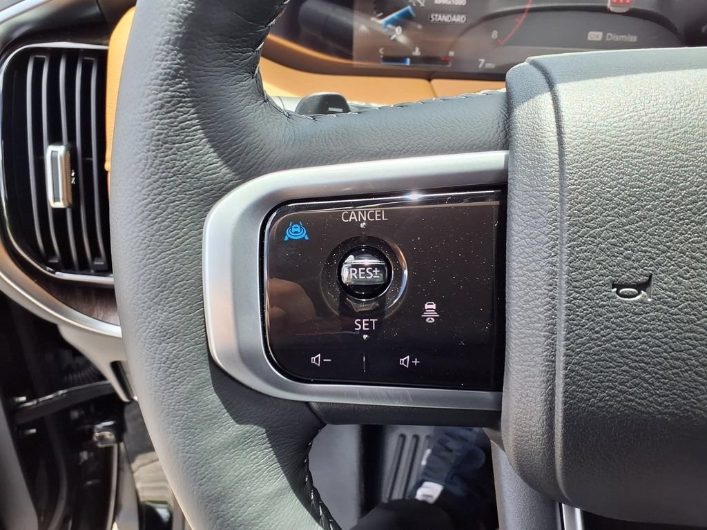 New 2026 Nissan Armada SL w/ Captain's Chari Seat Package AWD/4WD image 12