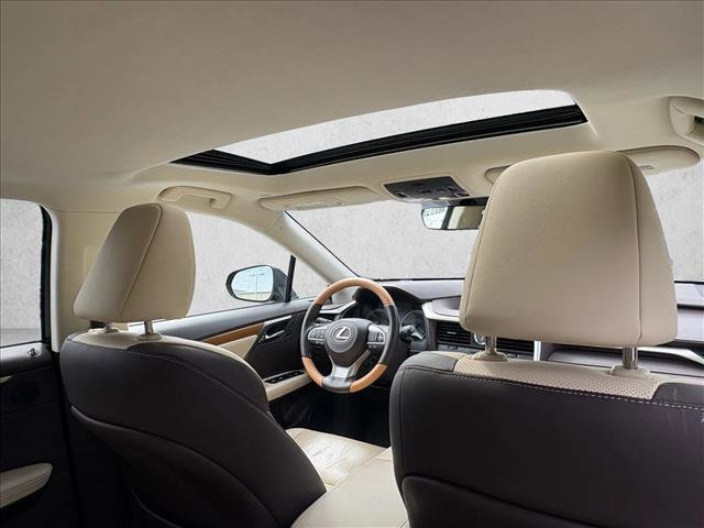 Used 2018 Lexus RX 350 FWD w/ Premium Package image 16