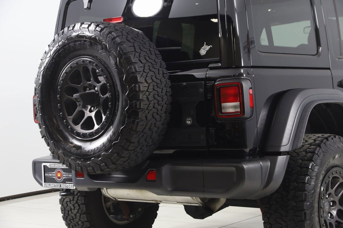 Used 2022 Jeep Wrangler Unlimited Sport image 38