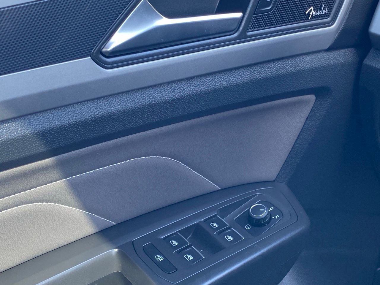 Used 2023 Volkswagen Atlas Cross Sport SEL Premium R-Line image 11