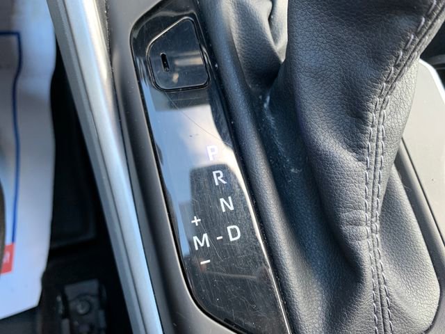 Used 2025 Toyota Highlander LE AWD/4WD image 25