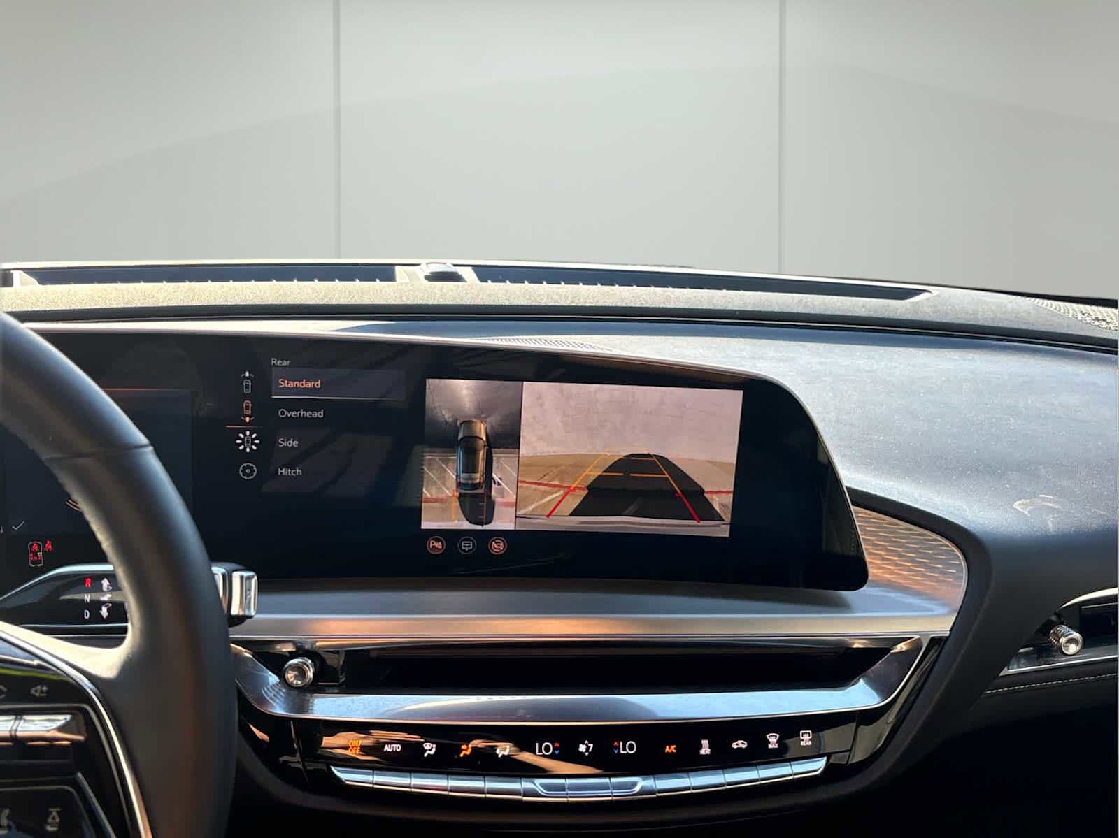 Used 2024 Cadillac Lyriq Luxury image 31