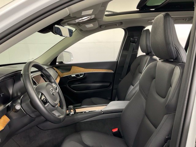 Certified 2024 Volvo XC90 T8 Plus w/ Protection Package Premier AWD/4WD image 25