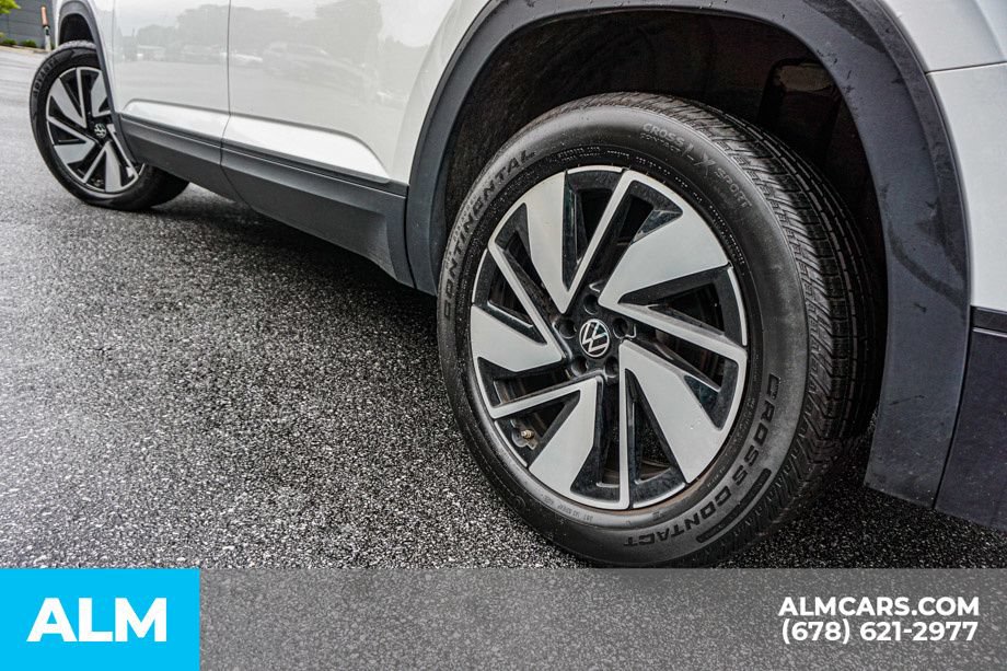 Used 2024 Volkswagen Atlas SE AWD/4WD image 15